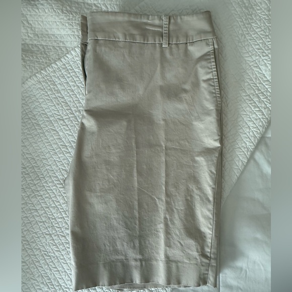 Ann Taylor Loft Women's Chino Shorts- 2 Pairs - Tan and Black - Size 12 - Picture 5 of 10